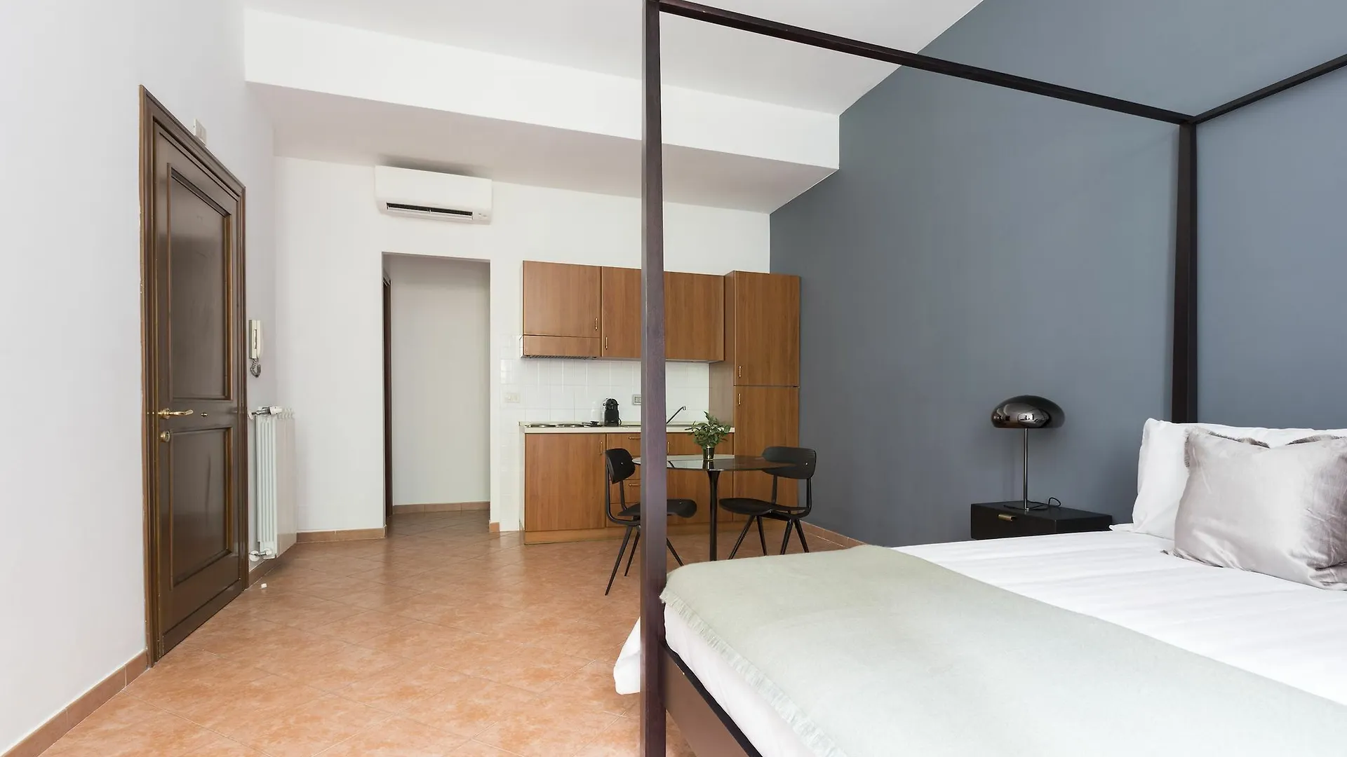 Intimate 1Br In San Pietro / Vaticano By Sonder Rome Apartment
